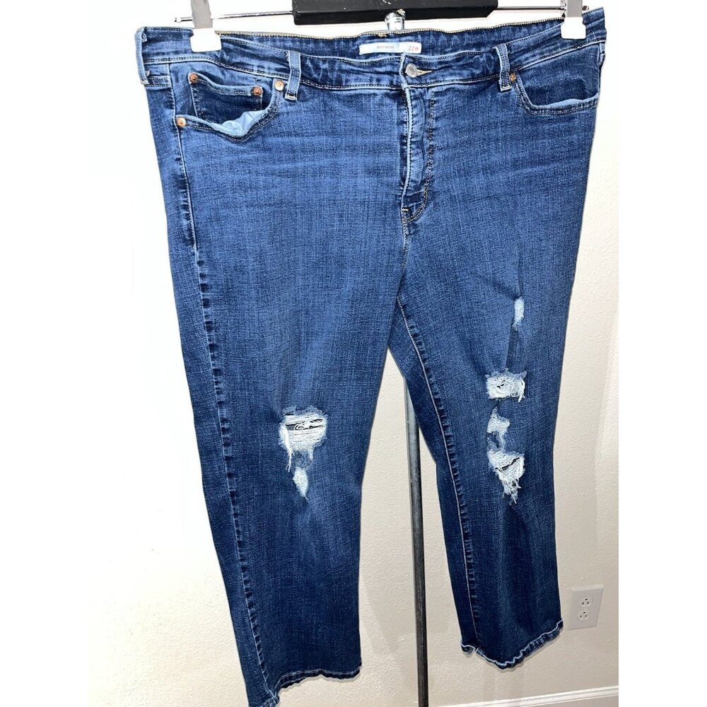 Levis Distressed Boy Friend Jeans Women 22w 42X27 Cotton Blend Stretch Material
